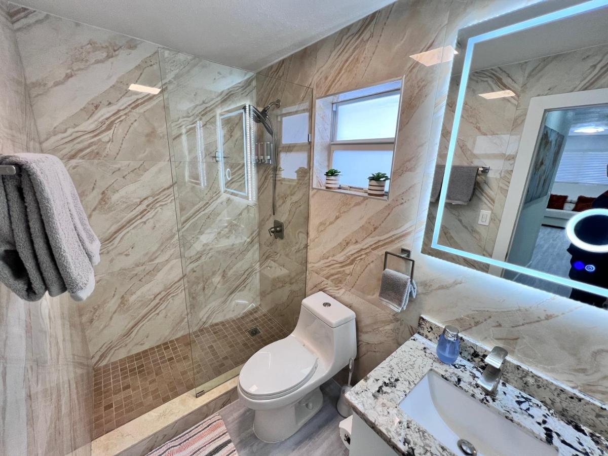 Stylish 2 Bedrooms Apartment By Miami International Airport Exterior foto