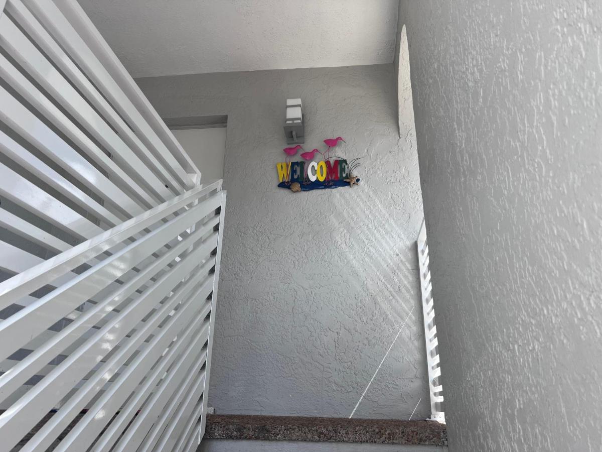 Stylish 2 Bedrooms Apartment By Miami International Airport Exterior foto